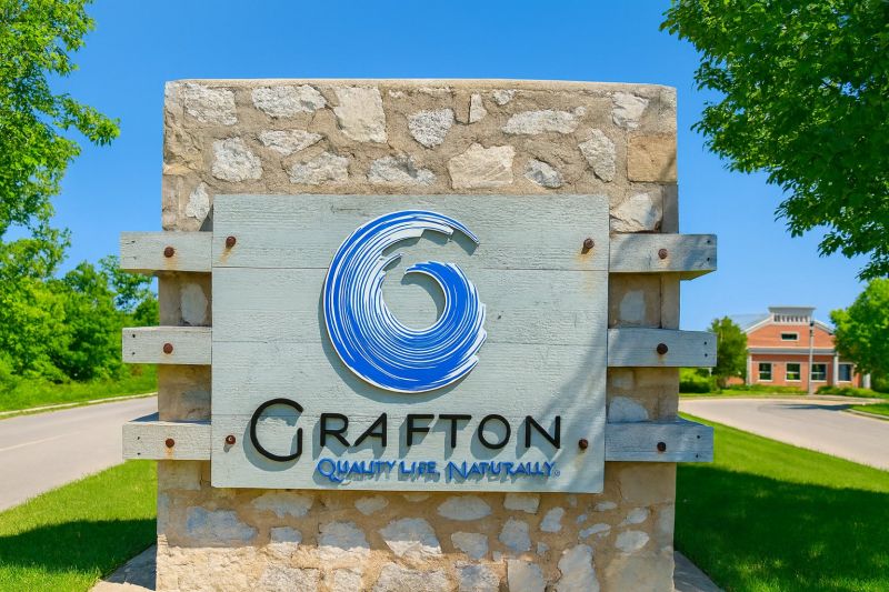 Best Tub To Shower Conversion pros in Grafton, WI