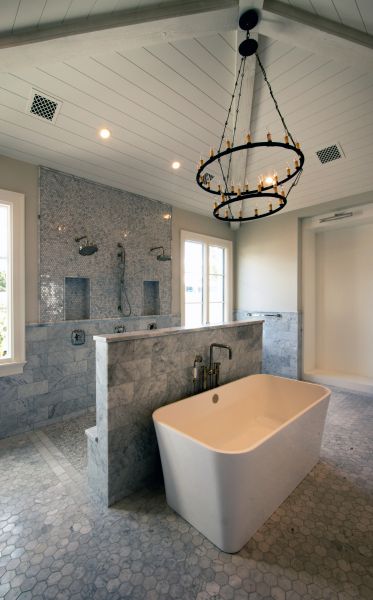 Cost of Tub Remodeling in Menomonee Falls